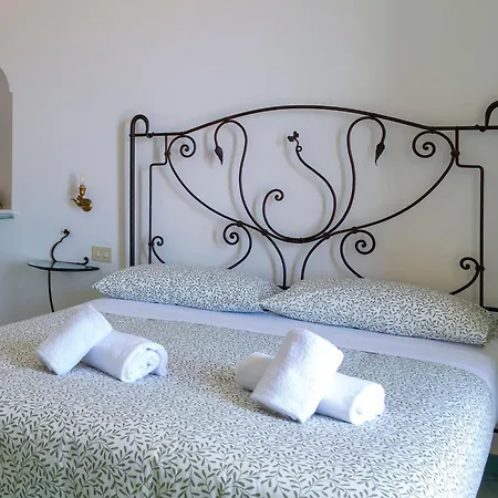 Sea Soul בית הארחה *